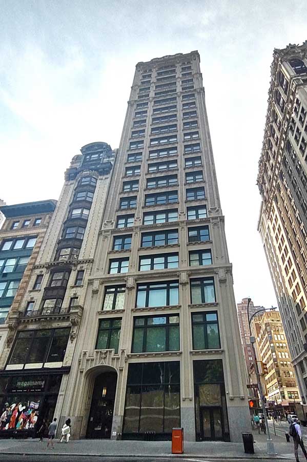 212 Fifth Avenue